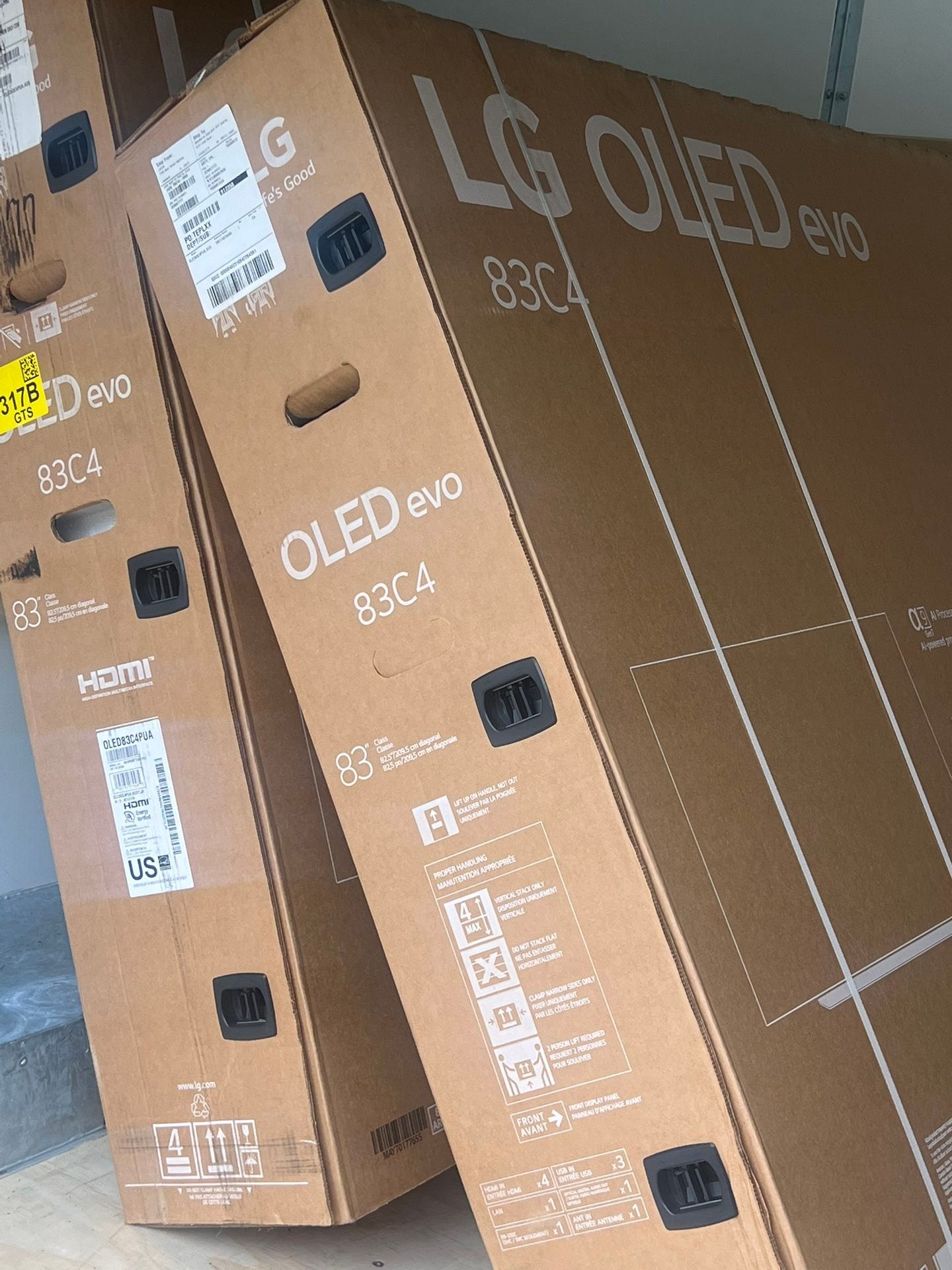 LG C4 Series OLED 83 Inches evo AI 4K UHD Smart TV (webOS 24)