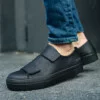 Chekich Black Mens Sneakers  Summer Casual Lace Up Flexible Fashion Walking Mid Length Single Sport