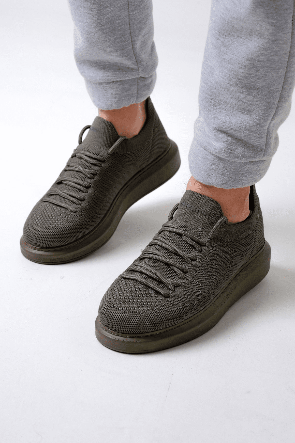 Chekich Men's Shoes Black Color Lace-Up Closure Knitting Fabric Material Comfortable Stitched Sole Daily Sneakers CH307 ST