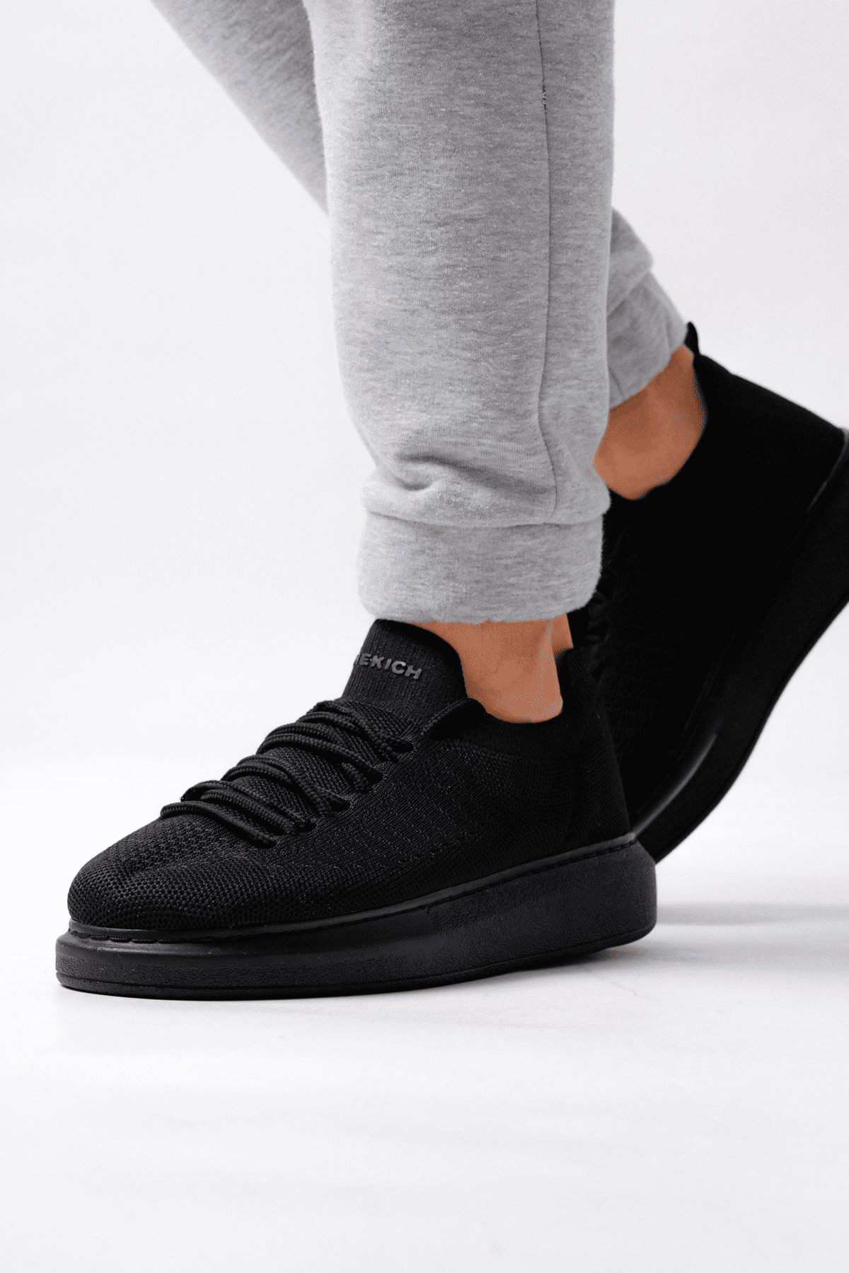 Chekich Men's Shoes Black Color Lace-Up Closure Knitting Fabric Material Comfortable Stitched Sole Daily Sneakers CH307 ST