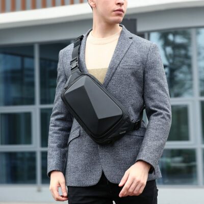 Fenruien Multifunction Men Crossbody Bag USB Port Shoulder Bag Waterproof Short Trip Chest Bag 2021 New Fashion Bags For Men