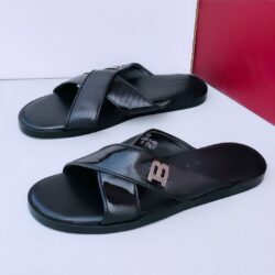 Black Line-Patterned Casual Cross Slippers